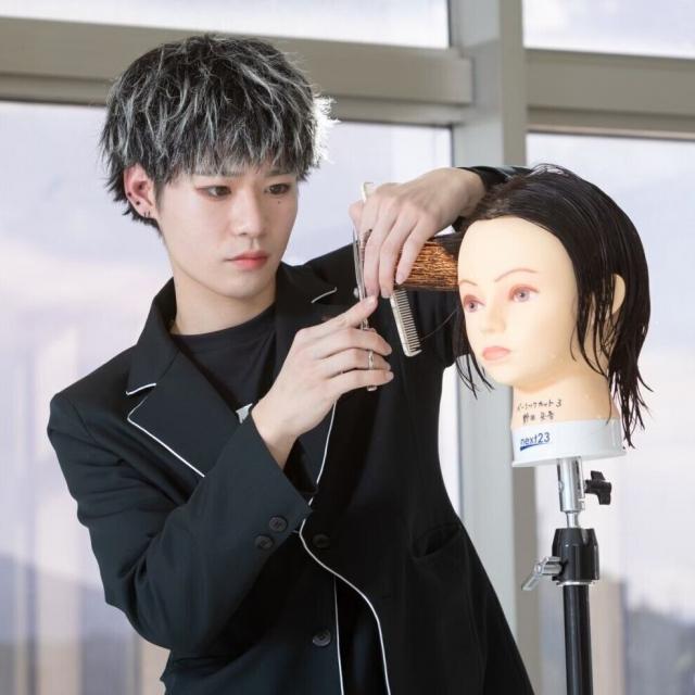 明星国際ビューティカレッジ READY.SET.BEAUTY. この日、美容に恋をする1