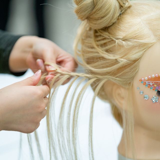 早稲田美容専門学校 2026年☆体験入学！3月～5月2