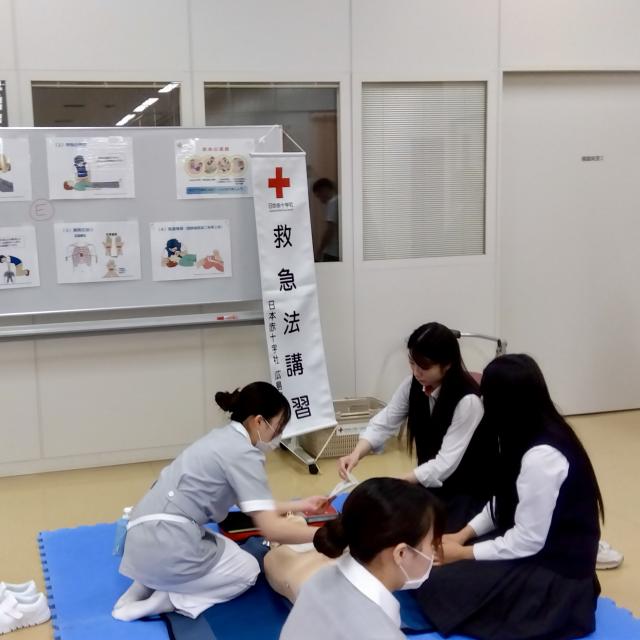 日本赤十字広島看護大学 命と平和を守るナースへの道－3月オープンキャンパス開催ー3