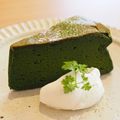 足利製菓専門学校 抹茶のバスクチーズケーキ♪ワンホールお持ち帰り