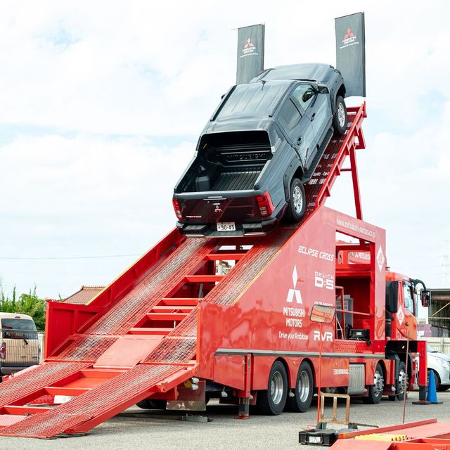 富山自動車整備専門学校 【県外行く必要ある？】数多くの車を触れるSPカリキュラム導入2