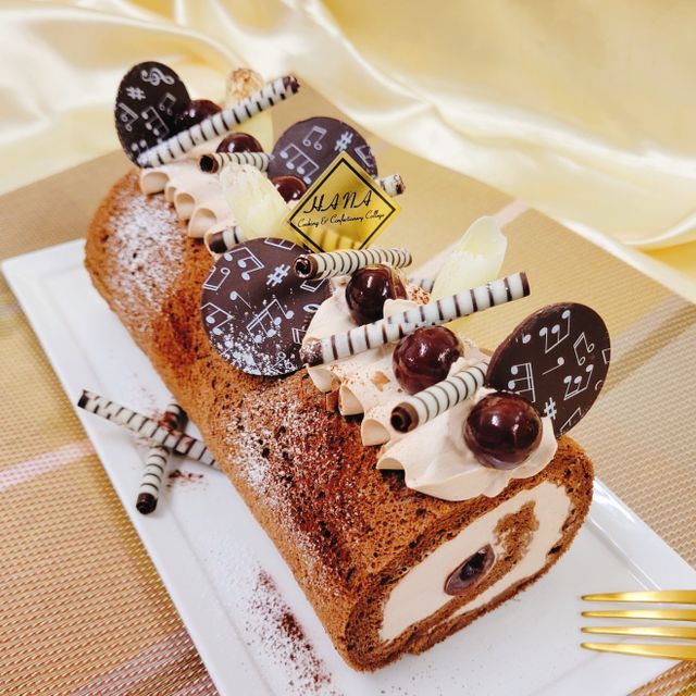 華調理製菓専門学校 体験実習付きオープンキャンパス～とろけるチョコロールケーキ1