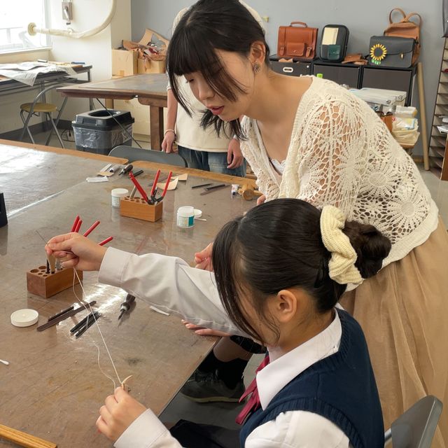 ファッション文化専門学校ＤＯＲＥＭＥ 簡単に作れるレザー小物作り体験！1