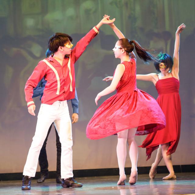 日本芸術専門学校 ダンサーにおける表現を学ぶ為のテーマパークダンス体験1