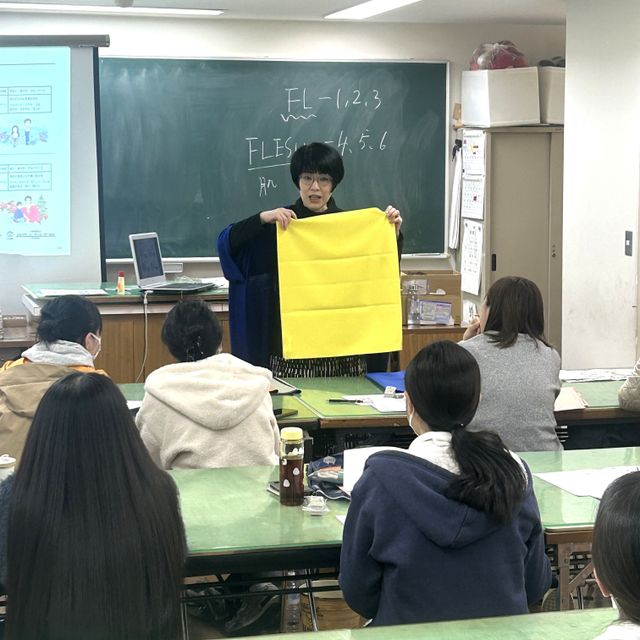 東京ファッション専門学校 授業見学・体験【ファッション色彩】（ファッション・きもの）1