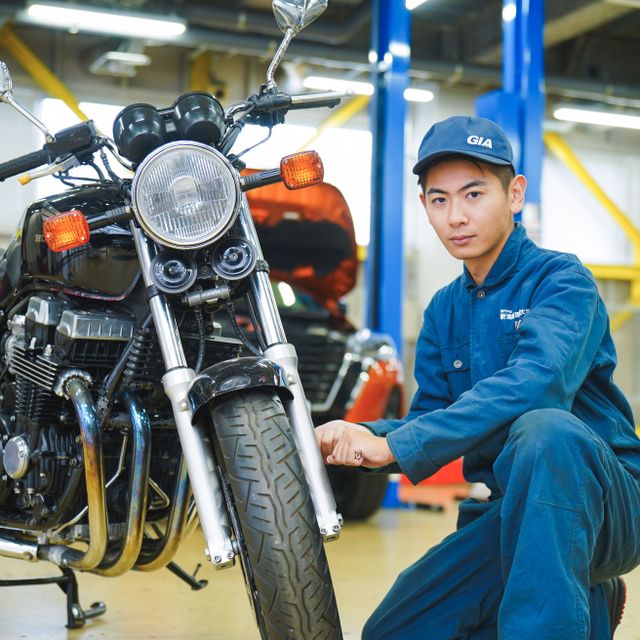 専門学校　新潟国際自動車大学校 【バイク好き注目】ゼファー・モンキー・ナナハンの整備体験！1