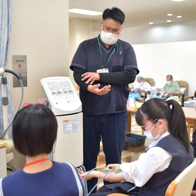 専門学校　健祥会学園 【リハビリ分野】＜施設現地集合＞専門職の先輩にきいてみよう3