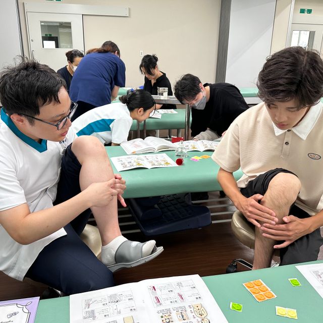 東海医療学園専門学校 夜の学校説明会4