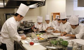 兵庫栄養調理製菓専門学校 カフェ ラヴニール 神戸のスペシャルティコーヒー専門店