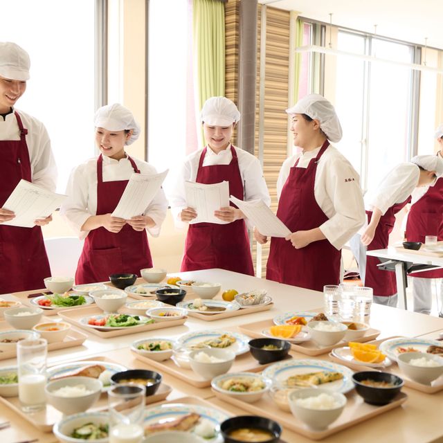 悠久山栄養調理専門学校 【栄養士科】栄養バランスのよい食事って？2