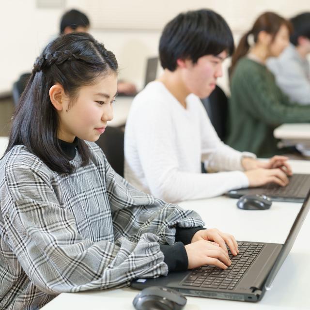 新潟高度情報専門学校 【オープンキャンパス】SEって?プログラミングって?1