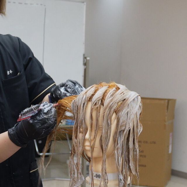 ＹＩＣ京都ビューティ専門学校 ワインディング＆カラー体験4