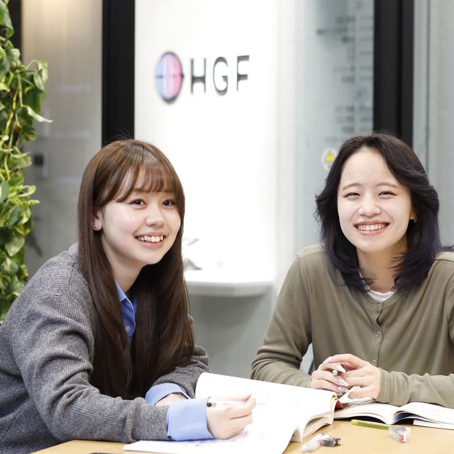 北海道グローバル外語専門学校 韓国語でグランドスタッフの接客体験！1