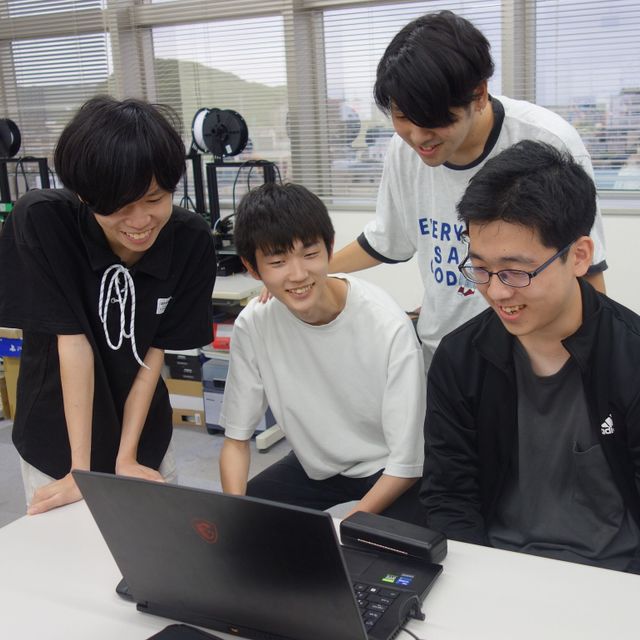 専門学校静岡電子情報カレッジ プログラミング体験でITの仕事をイメージ！【IT】2