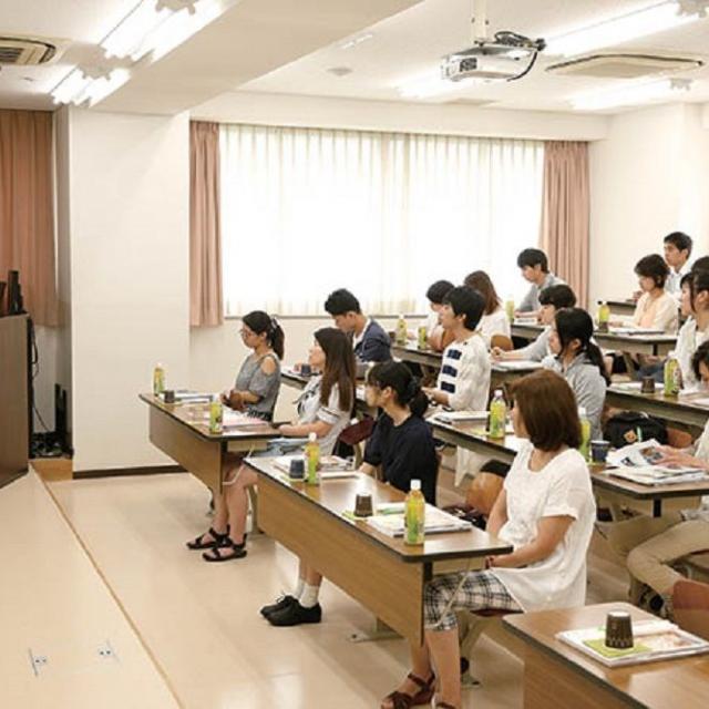 日本菓子専門学校 【留学生ガイダンスコース】1