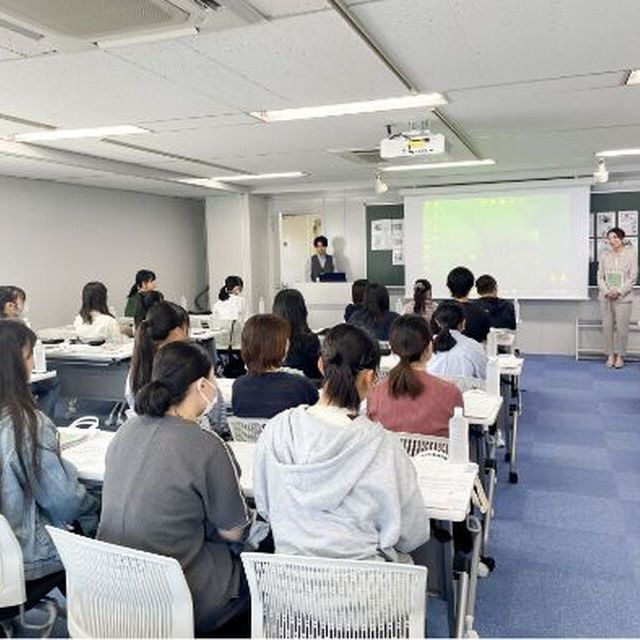 武蔵野栄養専門学校 夕方からの個別見学会1