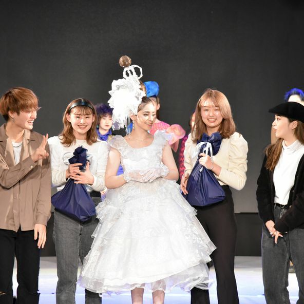 ベルエポック美容専門学校 資料請求 願書請求 学校案内 スタディサプリ 進路