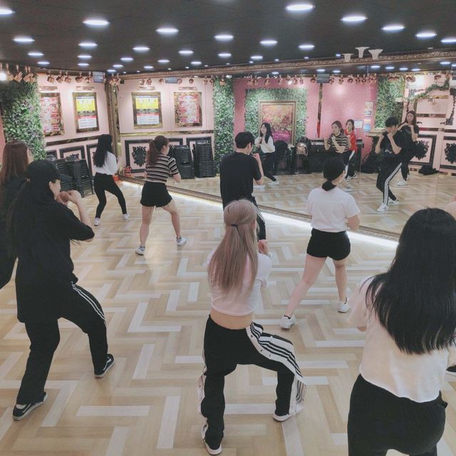 駿台観光＆外語ビジネスカレッジ大阪 オープンキャンパス特別イベント！K-POPダンス体験☆1
