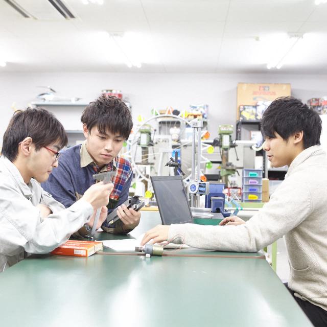 太田情報商科専門学校 太田情報商科専門学校☆体験入学Part1☆CADエンジニア学科1