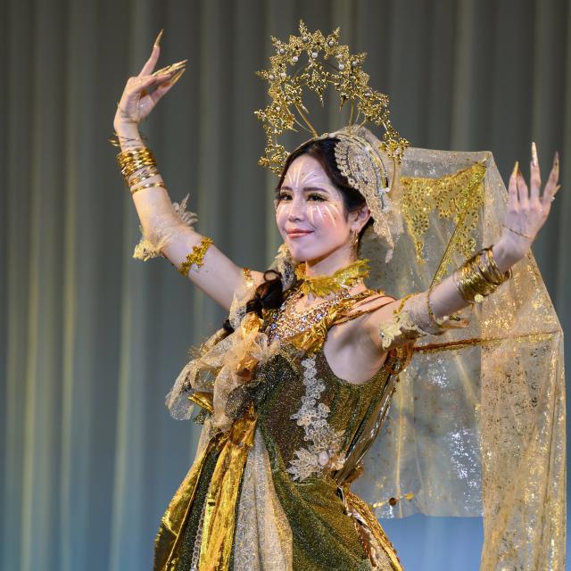 ハリウッド美容専門大学校 3/22(日) ハリウッドファッション＆ビューティショー3