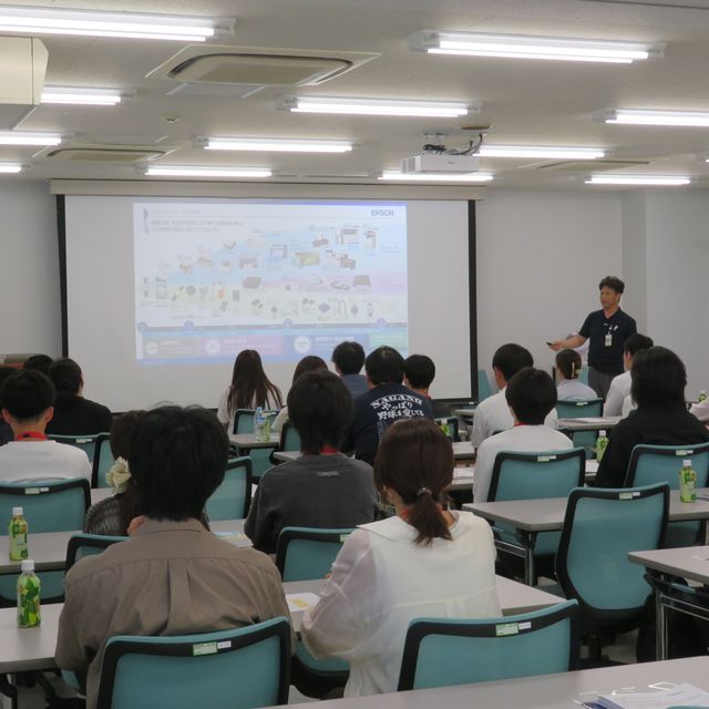 エプソン情報科学専門学校 ランチ付オーキャン♪３次元アプリとリモコン回路を作ってみよう3