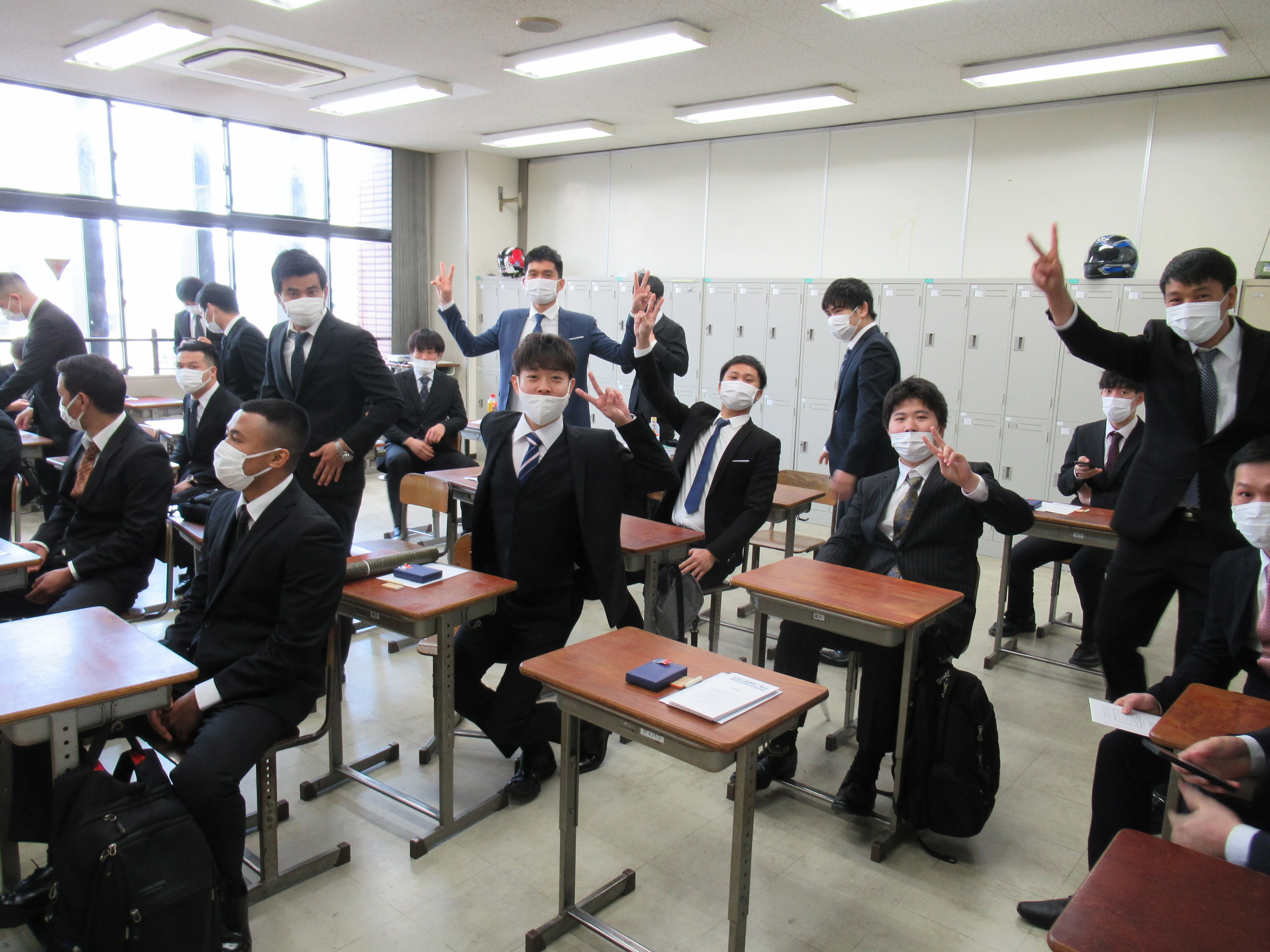 活動歴および当時の関連ビジュアル記録