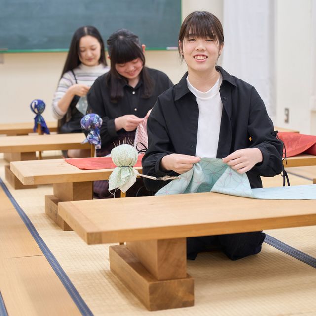 東京ファッション専門学校 体験入学【和柄の髪飾り製作】（きもの）2