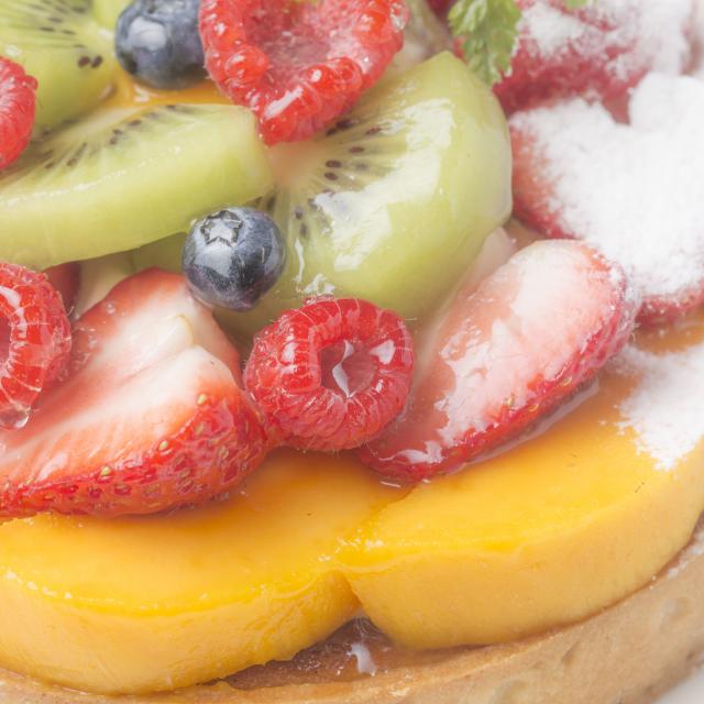 札幌観光ブライダル・製菓専門学校 【製菓学科】本格フルーツタルト1