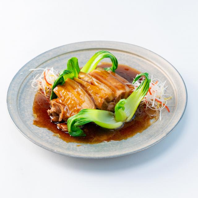 中村調理製菓専門学校 【調理コース】ぷるぷる食感！「東坡肉（トンポーロウ）」1