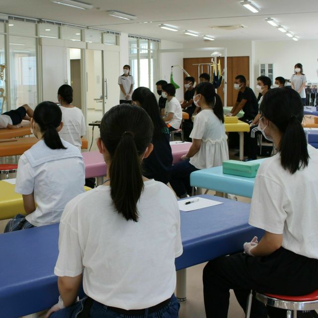 富山リハビリテーション医療福祉大学校 【作業療法科】４/１８（土）園芸リハビリテーション3