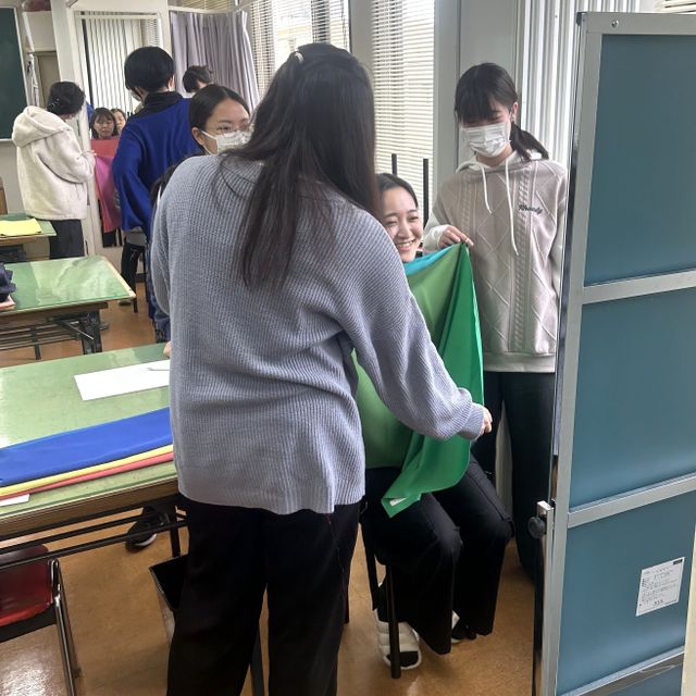 東京ファッション専門学校 授業見学・体験【ファッション色彩】（ファッション・きもの）2