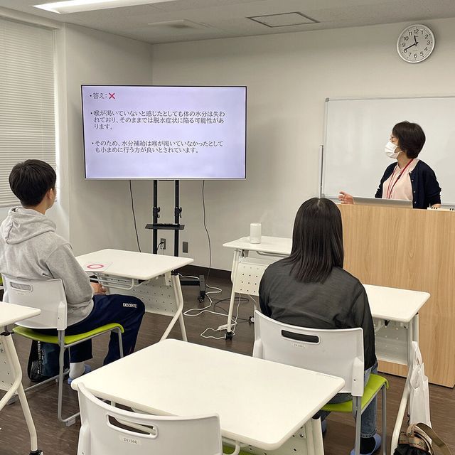 富山リハビリテーション医療福祉大学校 【介護福祉科】４/１８（土） 介護の仕事、どんなことするの？3
