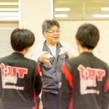 自動車整備士なりきり！つなぎで整備実習！の詳細