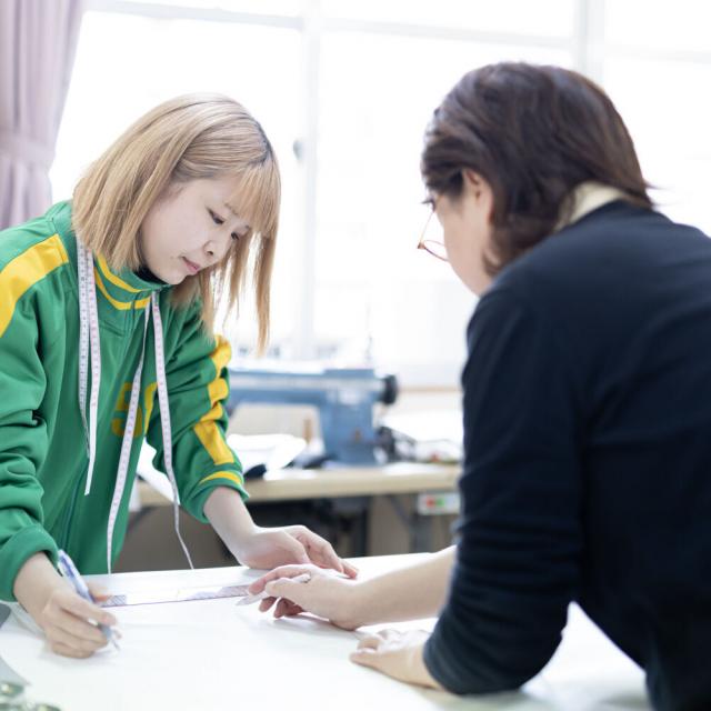 香蘭ファッションデザイン専門学校 【ファッションテクニカル科】オープンキャンパス1