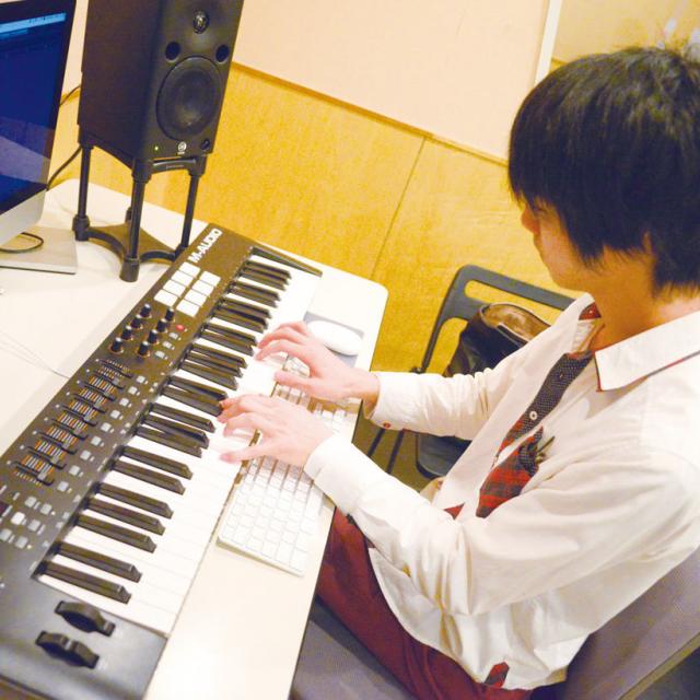 大阪スクールオブミュージック専門学校 「Cubase」で本格作曲&アレンジャー体験1