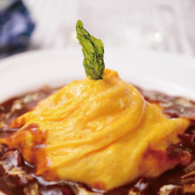 東京ベルエポック製菓調理専門学校 ▼調理体験：ドレスオムライス1