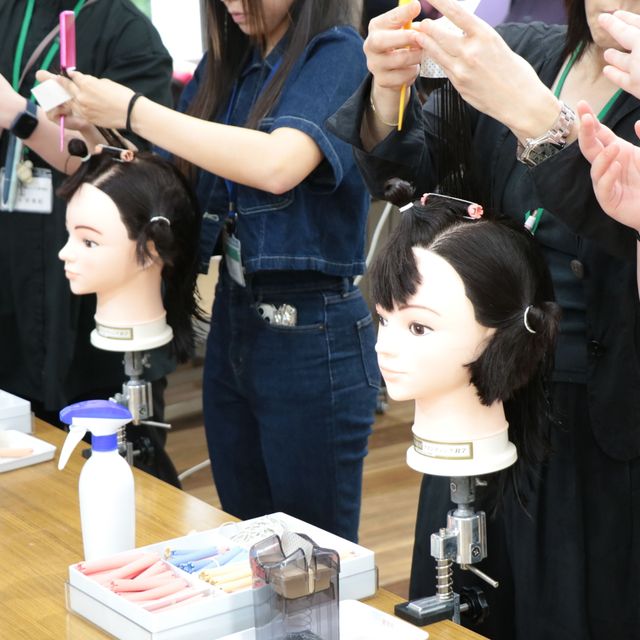 ＹＩＣ京都ビューティ専門学校 流さないトリートメント手作り体験＆ワインディング体験3