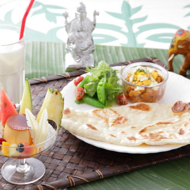服部栄養専門学校 たっぷりフルーツでかざろう!キーマカレーとプリンアラモード1
