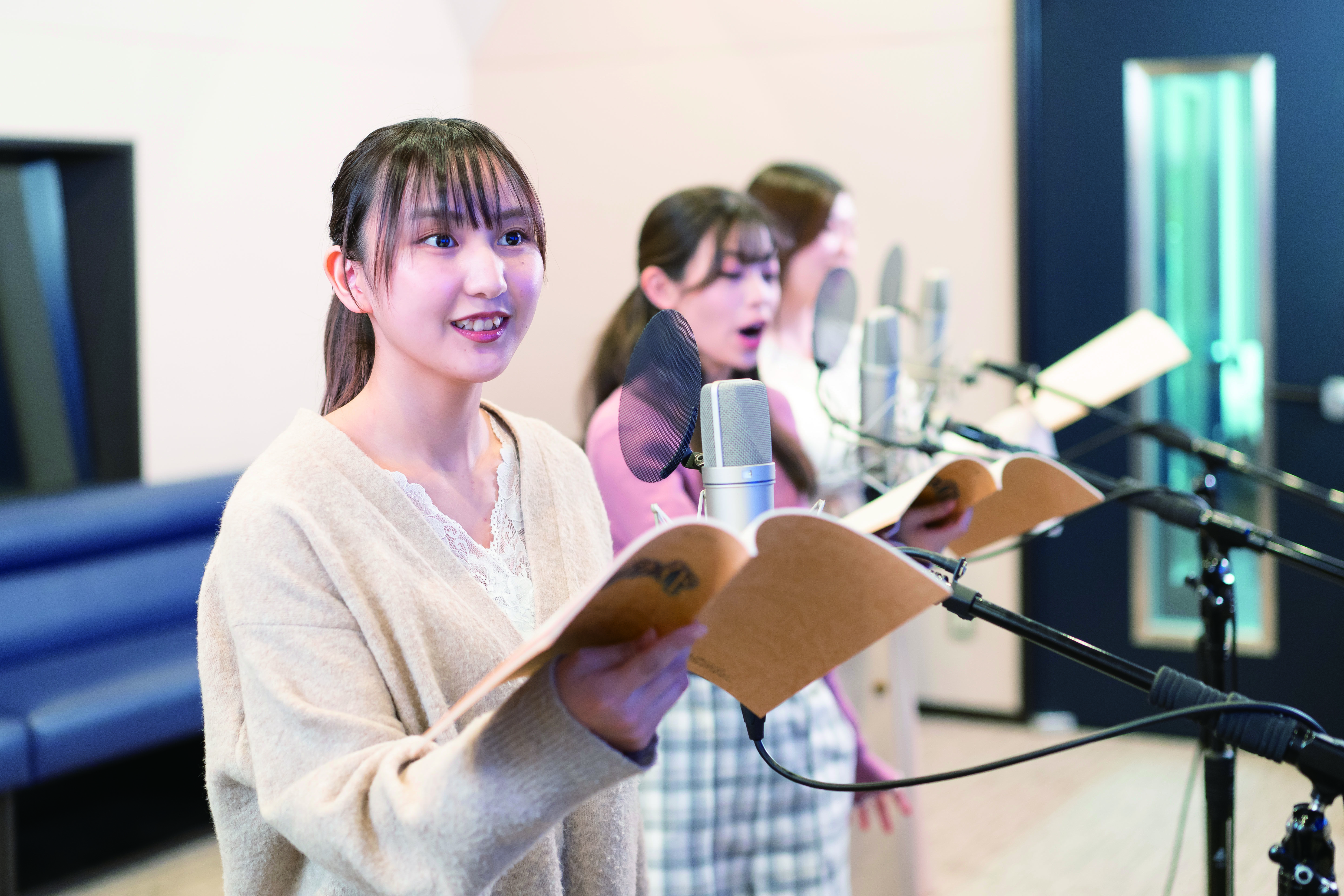 df8a2c47-3196-4281-89c6-