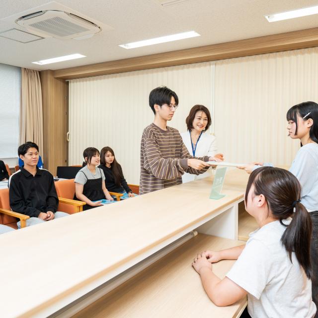 専門学校　福岡カレッジ・オブ・ビジネス 会計・経理・一般事務を検討中の高校1・2年生対象！3