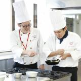 【シェフ・調理師】様々なメニューを料理のプロから学ぶの詳細