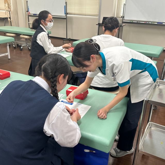 東海医療学園専門学校 夜の学校説明会3