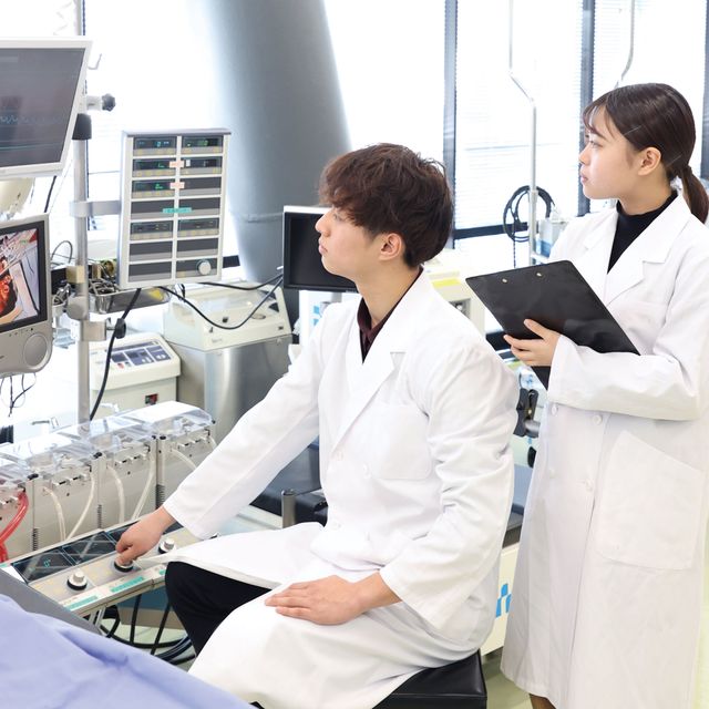 首都医校 【"ゼロから医療人"の第一歩】体験入学4