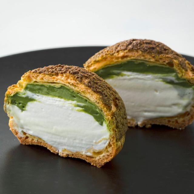 東京山手調理師専門学校 1/25【製菓】宇治抹茶シュークリーム1