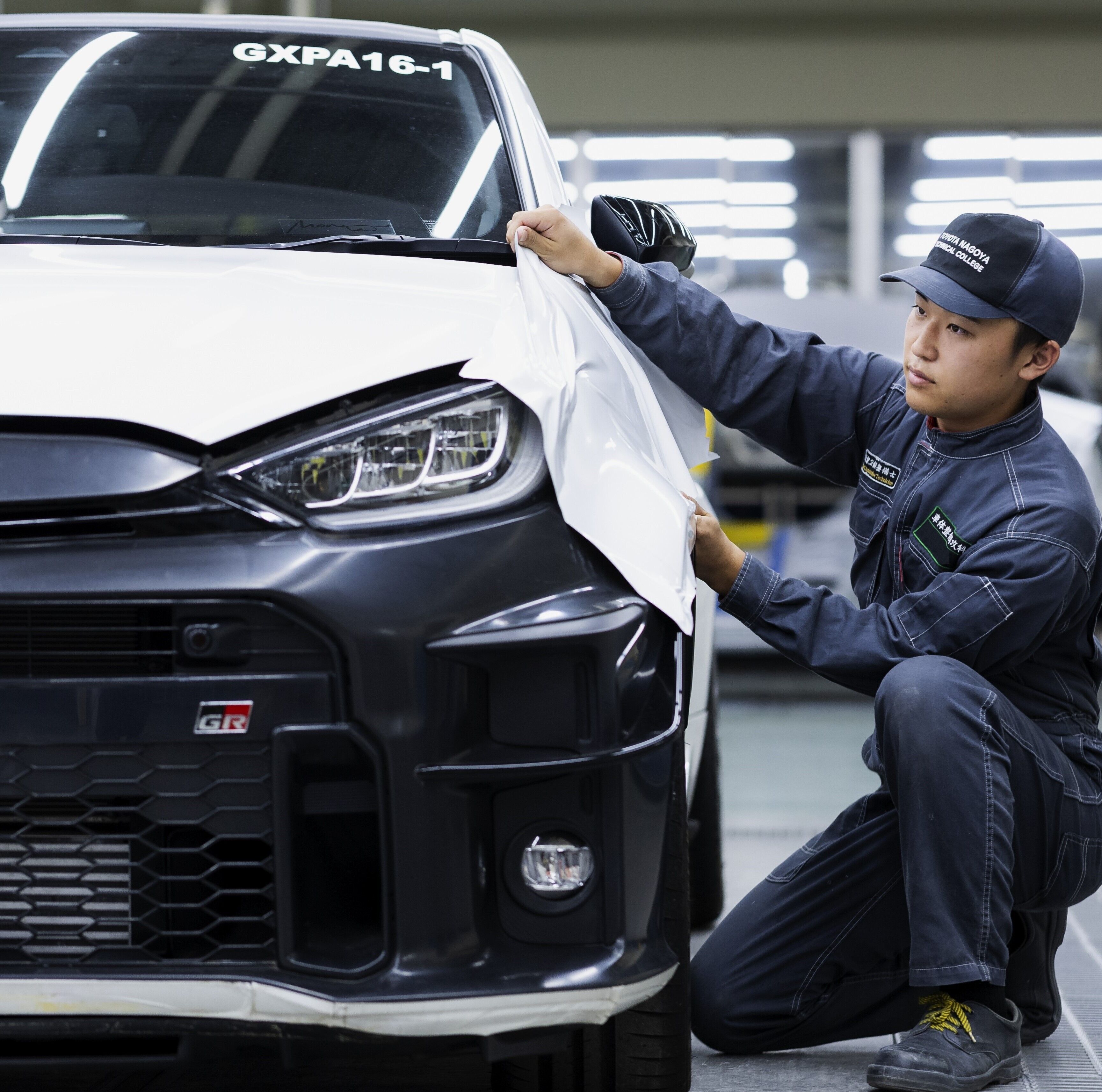 トヨタ系自動車整備専門学校テキスト | APPS-BICENTENARIO-PRD-01