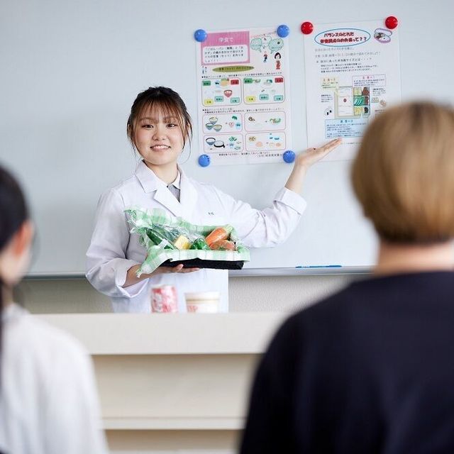 東海学院大学 【管理栄養】食と健康のプロフェッショナルへ。1
