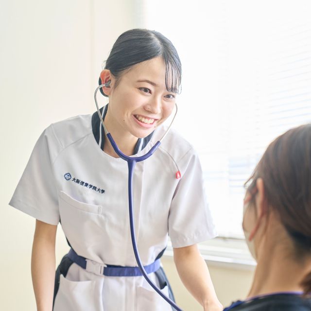 大阪信愛学院大学 【看護学部・午前の部】看護師・養護教諭の夢に踏み出そう！1
