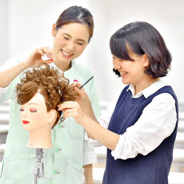 グラムール美容専門学校 グラムールショー開催!1