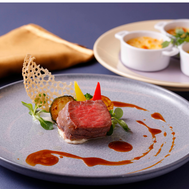 大阪調理製菓専門学校ｅｃｏｌｅ　ＵＭＥＤＡ 【たまごシェフクラブ】牛肉のステーキオリジナルソース1