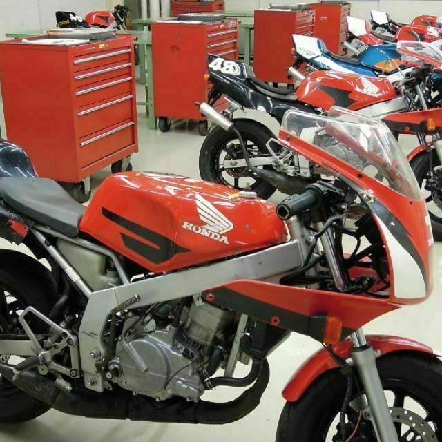 専門学校 東京工科自動車大学校 バイクディーラーメカニックの仕事を体験!1